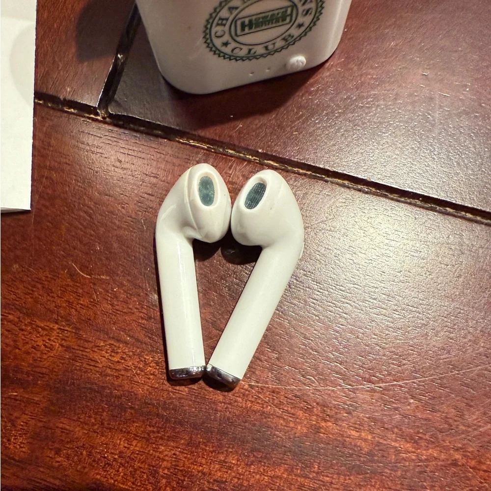 White Wireless Earbuds with Charging Case